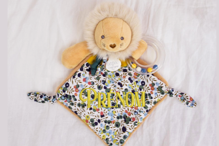  Doudou hochet a billes - Boh'aime Lion
