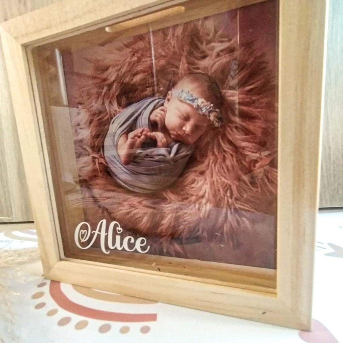 Tirelire en Bois, Tirelire Personnalisée pour Enfant Adulte, Boîte à économies avec Nom, Bricolage avec Les Lettres A à Z, Tirelire Billet Transparente Créative pour Cadeau Décoration Baptême Tirelire en Bois, Tirelire Personnalisée pour Enfant Adulte, Boîte à économies avec Nom, Bricolage avec Les Lettres A à Z, Tirelire Billet Transparente Créative pour Cadeau Décoration Baptême